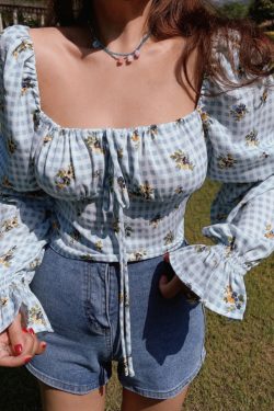 Floral Puff Sleeve Crop Top Shirt with Square Neck - Vintage French Style for Spring Summer Vacation Fashion