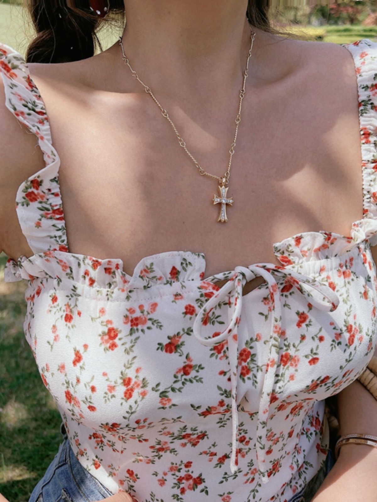 Floral Ruffle Tie-Up Camisole Top for Women - French Vintage Style, 2025 Spring/Summer Fashion, Perfect for Y2K and Korean Style Looks Floral Ruffle Tie-Up Camisole Top for Women - French Vintage Style, 2025 Spring/Summer Fashion, Perfect for Y2K and Korean Style Looks