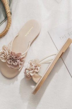 Floral Sheepskin Skirt and Sandal Set for Women - 2025 Summer Outdoor Fashion, Versatile French Style Ensemble