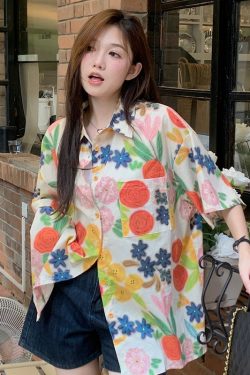 Floral Short-Sleeve Shirt for Girls, Hawaiian Vacation Beach Top, Retro Hong Kong Style Loose Fit, Summer Fashion Essential