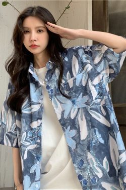 Floral Short Sleeve Shirt for Women - 2025 Summer Beach Hawaiian Vintage Loose Top in Hong Kong Style