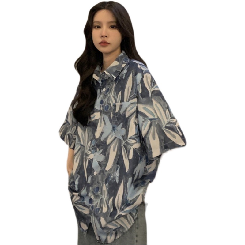 Floral Short Sleeve Shirt for Women - 2025 Summer Beach Hawaiian Vintage Loose Top in Hong Kong Style Floral Short Sleeve Shirt for Women - 2025 Summer Beach Hawaiian Vintage Loose Top in Hong Kong Style