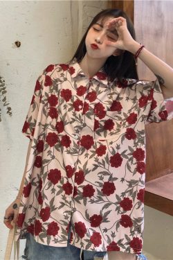 Floral Short Sleeve Shirt for Women - Hawaiian Beach Top, Retro Hong Kong Style, Loose Fit, Summer Fashion Essential