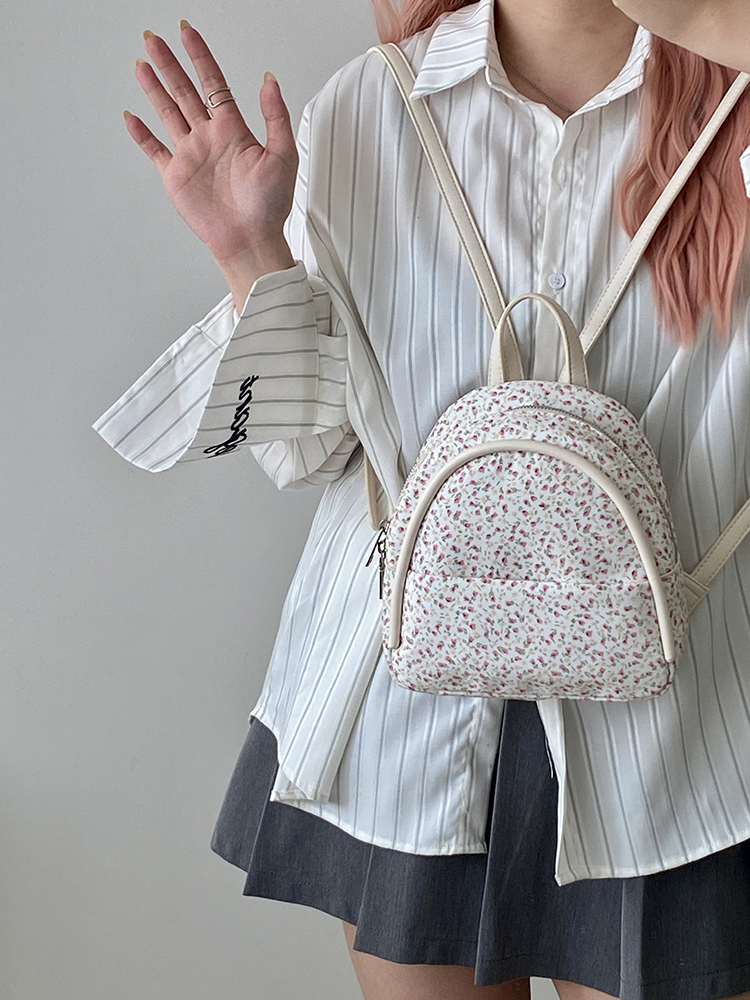 Floral Small Backpack for Women - Lightweight Spring/Summer Design, Perfect for Girls and Students, Trendy Niche Style Floral Small Backpack for Women - Lightweight Spring/Summer Design, Perfect for Girls and Students, Trendy Niche Style