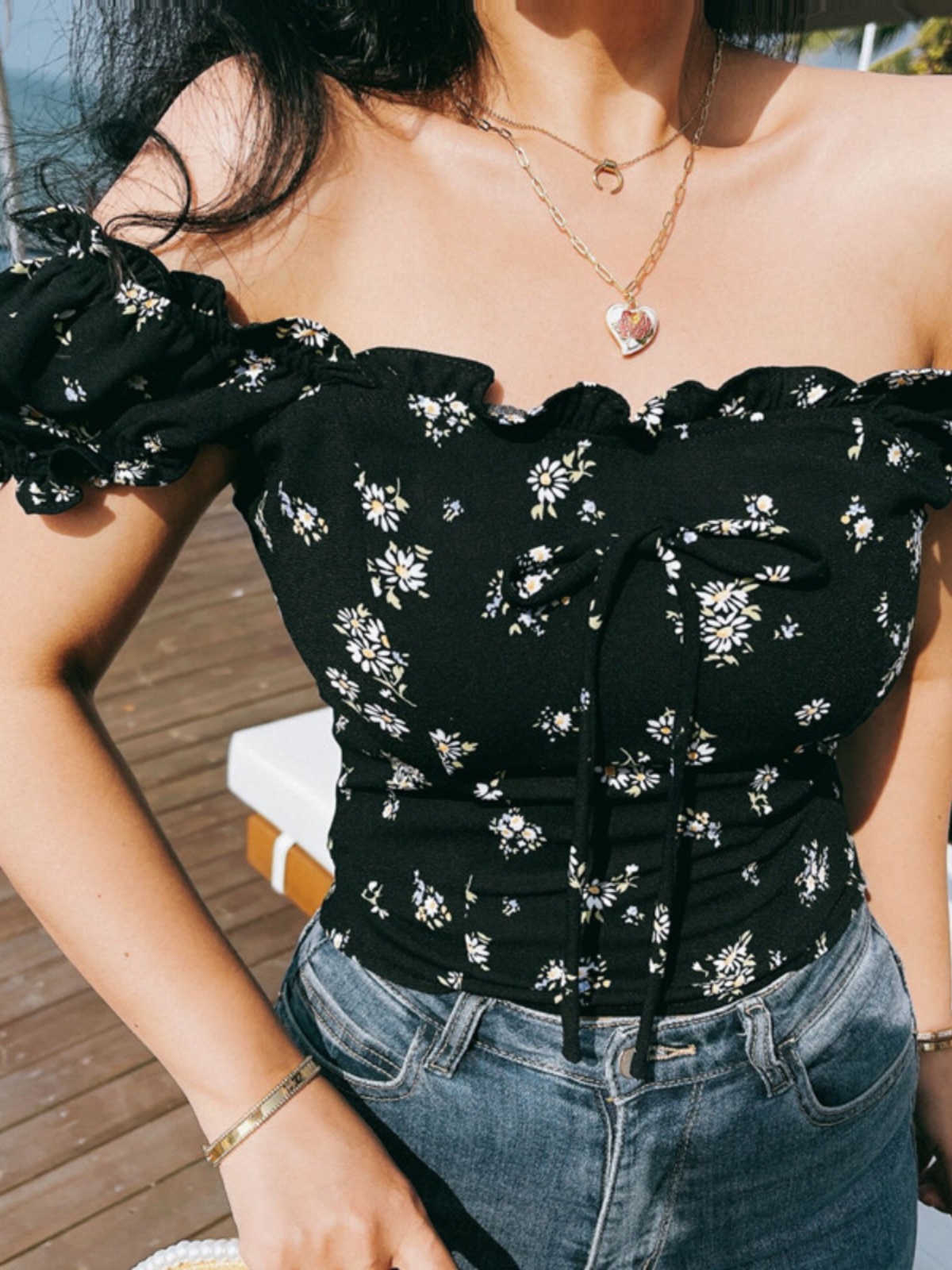 Floral Square-Neck Puff Sleeve Shirt - Retro French Style Short Sleeve Vacation Top for Women - 2025 Spring/Summer Collection Floral Square-Neck Puff Sleeve Shirt - Retro French Style Short Sleeve Vacation Top for Women - 2025 Spring/Summer Collection