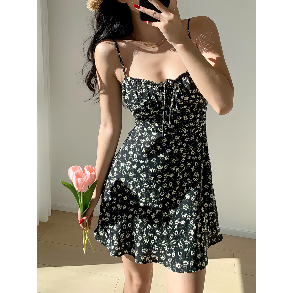 Floral Tie Strap Slim Fit A-Line Dress - Fresh Girl Style for Vacation, Short Skirt Inspired by 90s & Y2K Fashion Trends Floral Tie Strap Slim Fit A-Line Dress - Fresh Girl Style for Vacation, Short Skirt Inspired by 90s & Y2K Fashion Trends