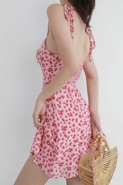 Floral V-Neck Pink Dress - French Style Slim-Fit with Waist-Cinching Wrap, Spaghetti Straps, Short Skirt for Fresh Girl Aesthetic