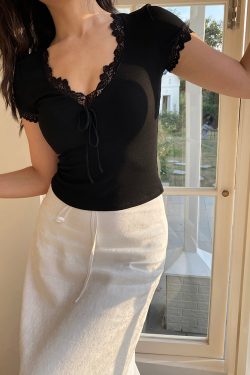 French Lace V-Neck Short Sleeve T-shirt for Women - White Slim Fit Sexy Tie-Up Top, Y2K Style Fashion