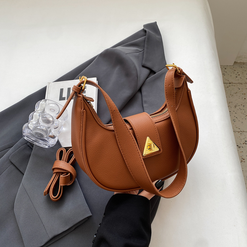 French Retro High-End Dumpling Bag for Women - 2025 Minimalist Trendy Casual Shoulder Bag French Retro High-End Dumpling Bag for Women - 2025 Minimalist Trendy Casual Shoulder Bag