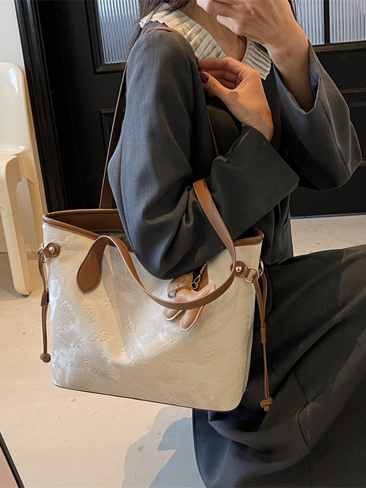French Retro Matte Color-Blocking Tote Bag for Women - 2025 High-End Commuting Handbag, Embossed Shoulder Bag French Retro Matte Color-Blocking Tote Bag for Women - 2025 High-End Commuting Handbag, Embossed Shoulder Bag