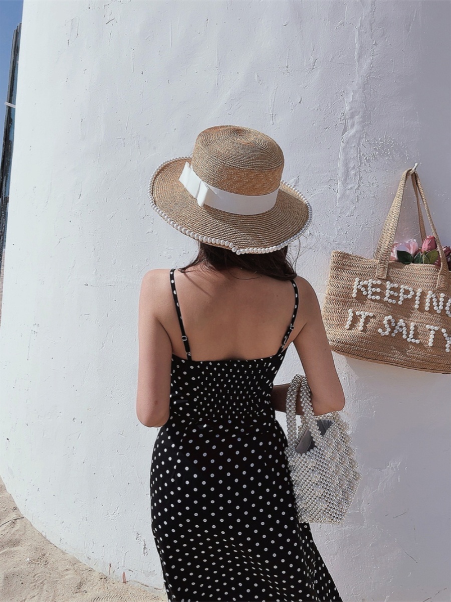 French Romantic Square Neck Polka Dot Waist-Cinching Camisole Long Dress - Slimming Drape for 2025 Spring/Summer Vacation Style French Romantic Square Neck Polka Dot Waist-Cinching Camisole Long Dress - Slimming Drape for 2025 Spring/Summer Vacation Style