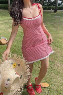 French-Style Plaid Lace-Trimmed Square-Neck Camisole Dress - 2025 Spring/Summer Vacation Short Skirt, Perfect for Y2K & 90s Looks