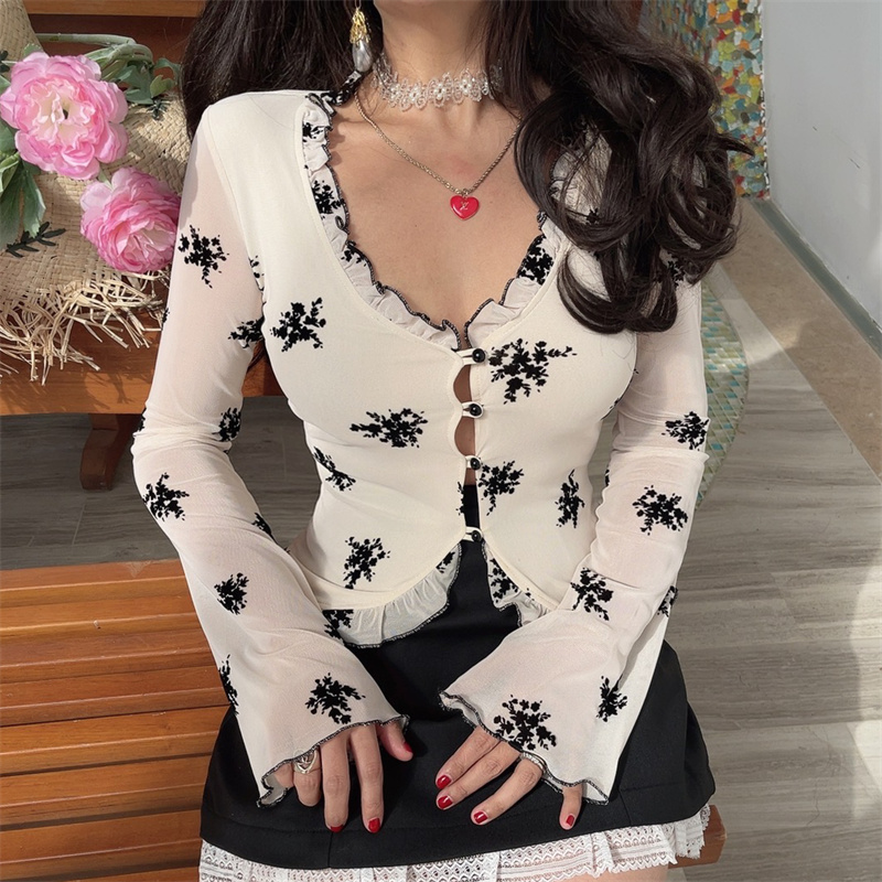 French Style Sheer Black V-Neck Vacation Shirt Top with Mushroom Edge - Women's Waist-Defining 2025 Spring Fashion French Style Sheer Black V-Neck Vacation Shirt Top with Mushroom Edge - Women's Waist-Defining 2025 Spring Fashion