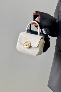 French-Style Women's Saddle Bag - Small Versatile Crossbody Handbag for 2025, Chic Niche Design