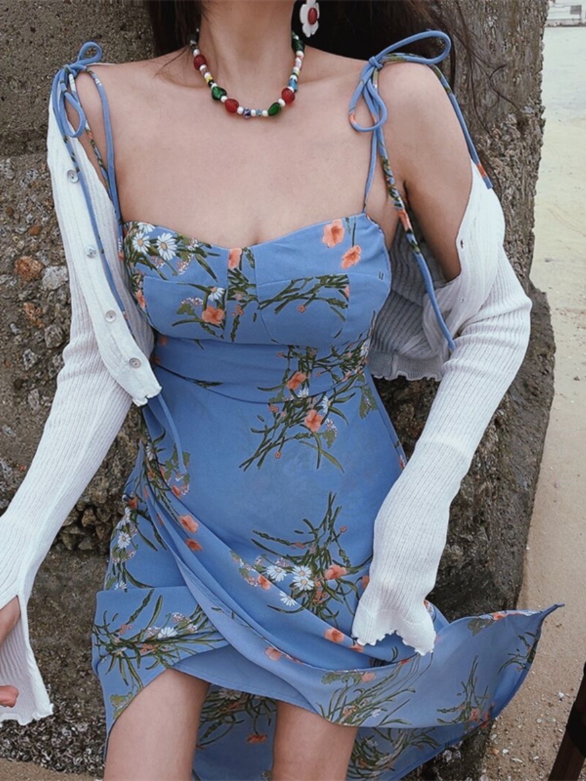 French Vintage Blue Floral Bodycon Dress with Spaghetti Straps and Sexy Split Hem for Vacation - 2024 Fashion French Vintage Blue Floral Bodycon Dress with Spaghetti Straps and Sexy Split Hem for Vacation - 2024 Fashion