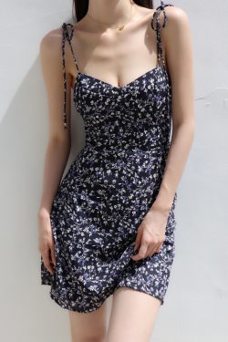 French Vintage Floral Dress for Women - Dark Blue V-Neck, Slim-Fit, Waist-Cinching Wrap, Spaghetti Straps, Short Y2K Style