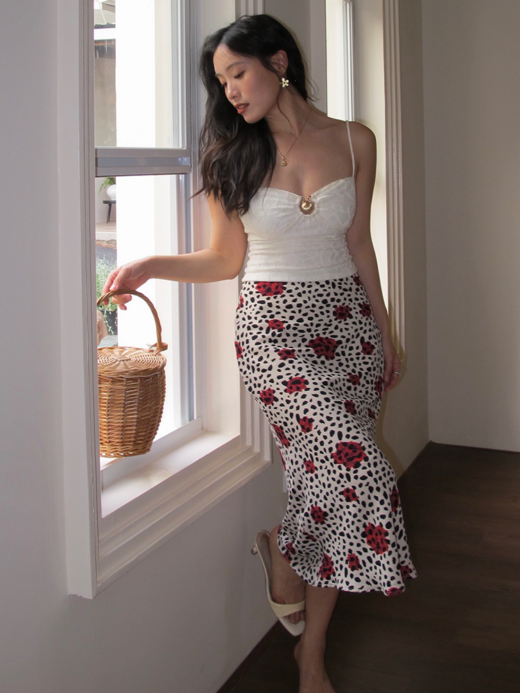 French Vintage Leopard Print A-Line Skirt - Sexy Slim Fit Short Skirt for 90s Y2K Style Fashion French Vintage Leopard Print A-Line Skirt - Sexy Slim Fit Short Skirt for 90s Y2K Style Fashion