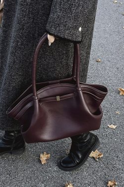 French Vintage Lychee Pattern Underarm Bag for Women - High-End Handheld Shoulder Bag for Spring Summer 2025 Commuting Style