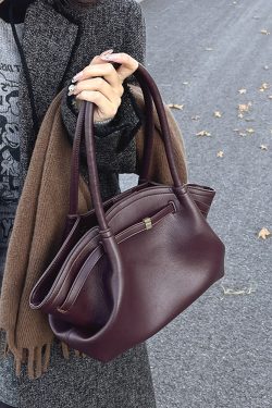 French Vintage Lychee Pattern Underarm Bag for Women - High-End Handheld Shoulder Bag for Spring Summer 2025 Commuting Style