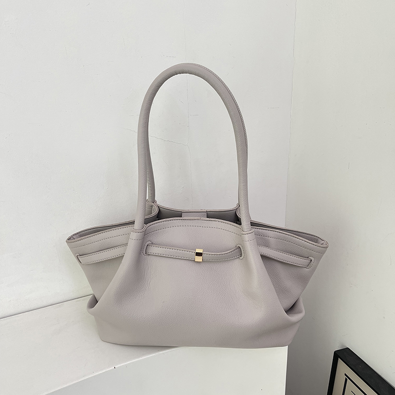 French Vintage Lychee Pattern Underarm Bag for Women - High-End Handheld Shoulder Bag for Spring Summer 2025 Commuting Style French Vintage Lychee Pattern Underarm Bag for Women - High-End Handheld Shoulder Bag for Spring Summer 2025 Commuting Style