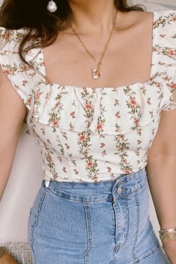 French Vintage Ruffled Square Neck Floral Camisole Top for Women - Spring/Summer 2022, Y2K Floral Fashion, Chic Summer Style