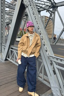 Functional Zipper Pocket Cargo Pants for Men and Women - Loose Straight-Leg Street Style Workwear for Spring and Autumn