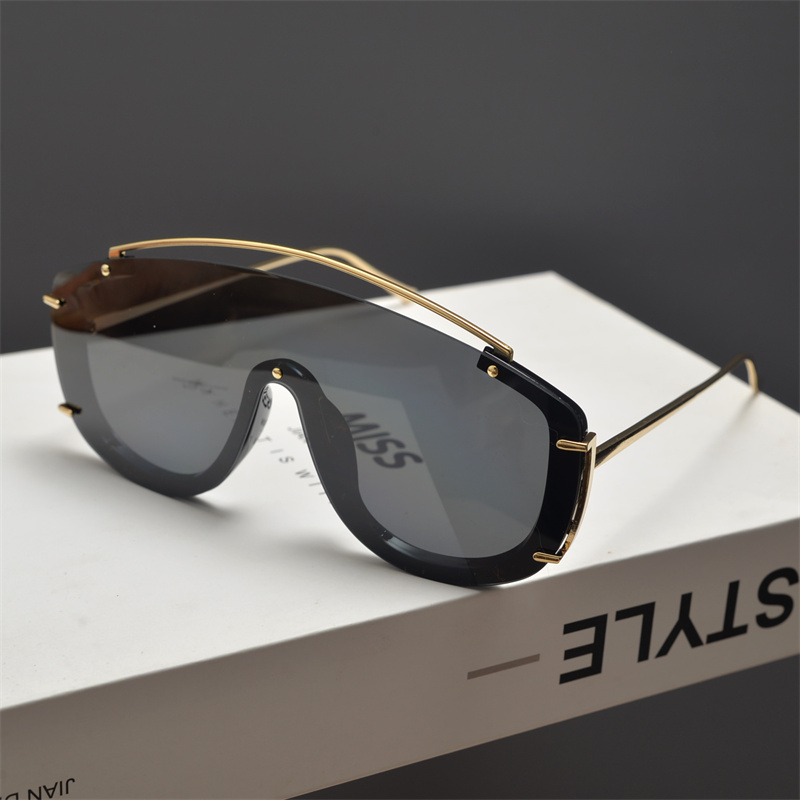 Futuristic Cyberpunk Oversized Pilot Sunglasses with Cut Edges and Single Beam - Stylish Statement Eyewear Futuristic Cyberpunk Oversized Pilot Sunglasses with Cut Edges and Single Beam - Stylish Statement Eyewear