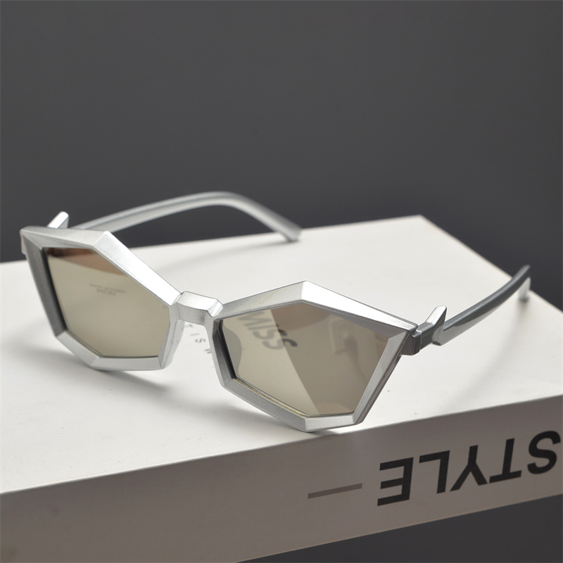 Futuristic Cyberpunk Polygon Diamond Sunglasses for Slim Faces - Unisex Hip-Hop Party Eyewear Futuristic Cyberpunk Polygon Diamond Sunglasses for Slim Faces - Unisex Hip-Hop Party Eyewear
