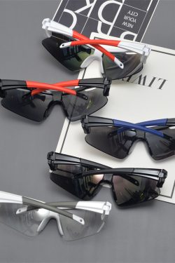 Futuristic Oversized Cycling Sunglasses for Men and Women, Windproof Colorful Trendy Outdoor Climbing and Skiing Gear