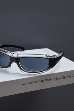 Futuristic Tech Vibe One-Piece Sunglasses for Hot Girls - Retro Party Shades, Millennial & Y2K Style