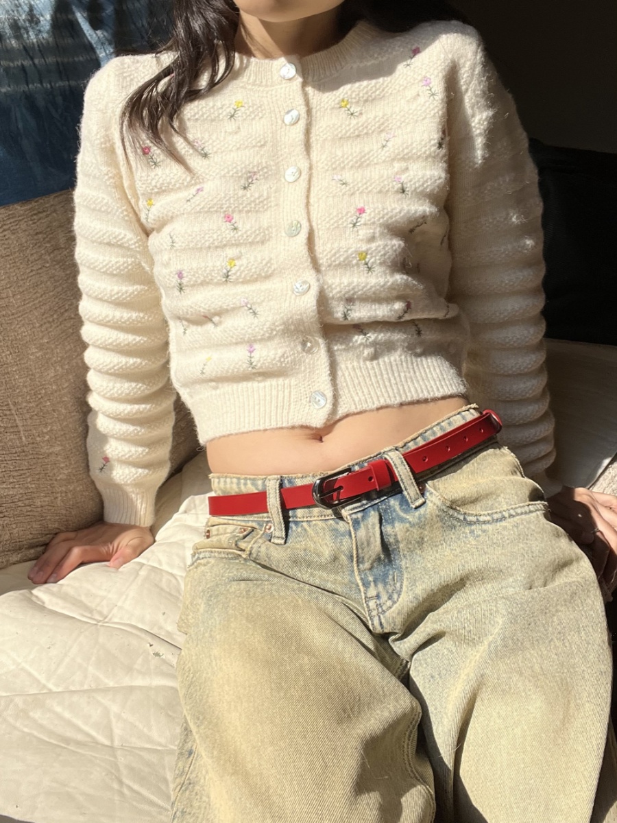 Genuine Leather Red Decorative Waist Belt for Women - Simple Fashion Casual Denim Pants Accessory Genuine Leather Red Decorative Waist Belt for Women - Simple Fashion Casual Denim Pants Accessory