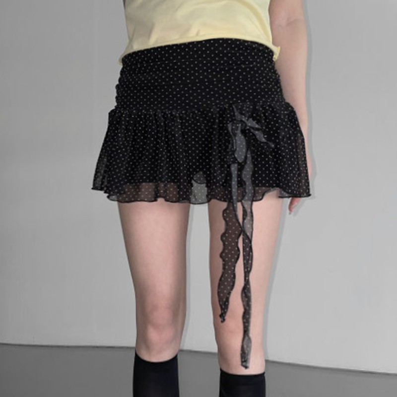 Girls' Butterfly Flower Polka Dot Short Pleated Skirt - Low Waist French Style Net Yarn Design for Y2K Fashion Girls' Butterfly Flower Polka Dot Short Pleated Skirt - Low Waist French Style Net Yarn Design for Y2K Fashion