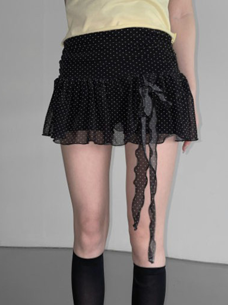 Girls' Butterfly Flower Polka Dot Short Pleated Skirt - Low Waist French Style Net Yarn Design for Y2K Fashion Girls' Butterfly Flower Polka Dot Short Pleated Skirt - Low Waist French Style Net Yarn Design for Y2K Fashion