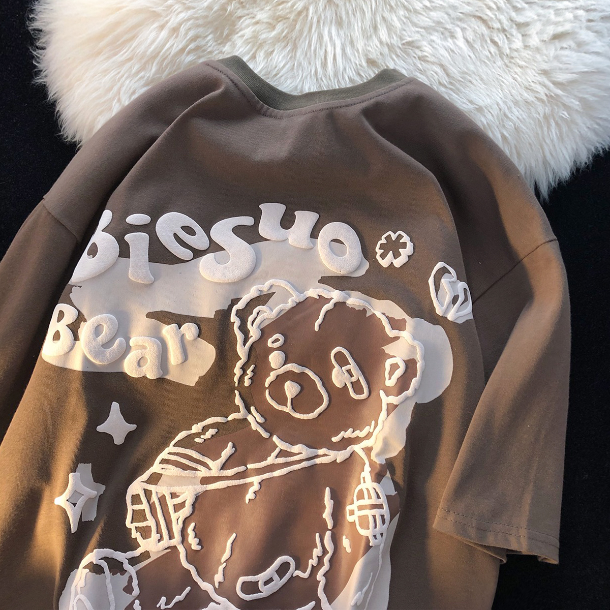 Graffiti Bear Short Sleeve T-Shirt for Men and Women - Plus Size Loose Fit Pure Cotton Casual Couple Tee Graffiti Bear Short Sleeve T-Shirt for Men and Women - Plus Size Loose Fit Pure Cotton Casual Couple Tee