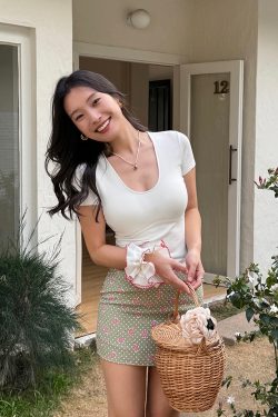 Green French Print A-Line High-Waisted Bodycon Skirt with Built-In Safety Shorts – Trendy 90s Style Mini Skirt for Effortless Chic