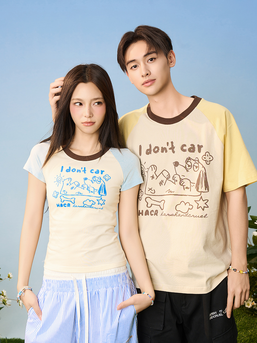 Hand-Painted Cute Dog Couple Loose Raglan Short Sleeve T-Shirt for Men and Women - Y2K Aesthetic Fashion Tee Hand-Painted Cute Dog Couple Loose Raglan Short Sleeve T-Shirt for Men and Women - Y2K Aesthetic Fashion Tee