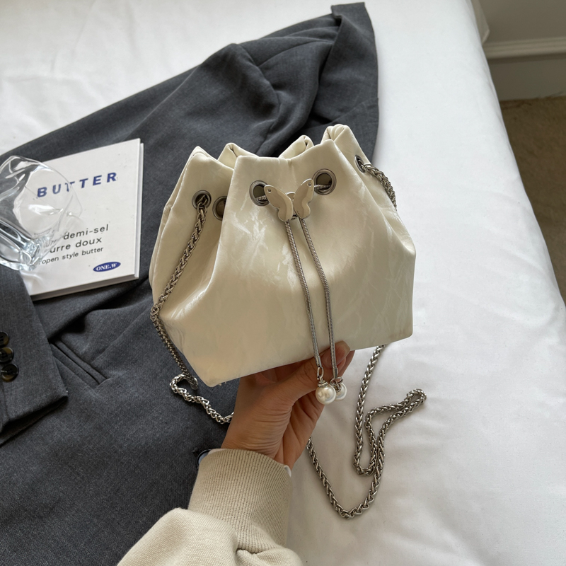 Handheld Drawstring Bucket Bag for Women - Summer 2025 Korean Style INS Minimalist Versatile Shoulder Bag Handheld Drawstring Bucket Bag for Women - Summer 2025 Korean Style INS Minimalist Versatile Shoulder Bag