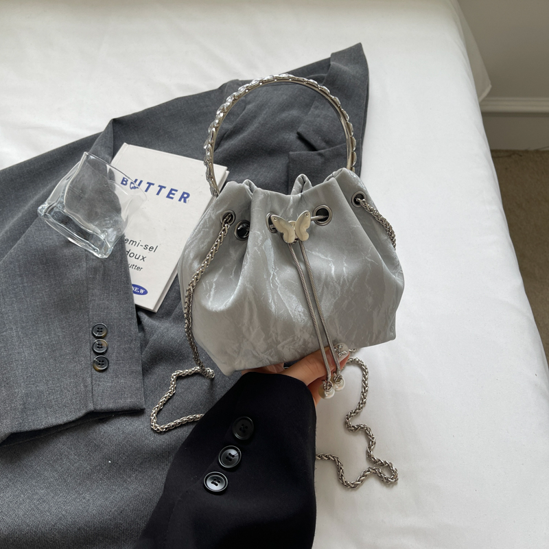 Handheld Drawstring Bucket Bag for Women - Summer 2025 Korean Style INS Minimalist Versatile Shoulder Bag Handheld Drawstring Bucket Bag for Women - Summer 2025 Korean Style INS Minimalist Versatile Shoulder Bag