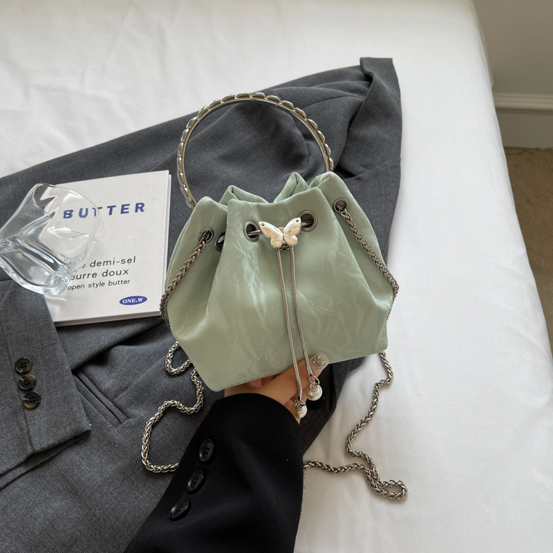 Handheld Drawstring Bucket Bag for Women - Summer 2025 Korean Style INS Minimalist Versatile Shoulder Bag Handheld Drawstring Bucket Bag for Women - Summer 2025 Korean Style INS Minimalist Versatile Shoulder Bag