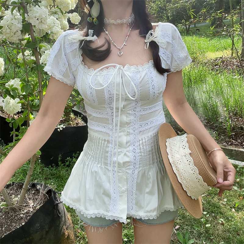 Handmade Australian Square-Neck Puff-Sleeve Lace Embroidered Vacation Shirt - Chic Long Waist Design Handmade Australian Square-Neck Puff-Sleeve Lace Embroidered Vacation Shirt - Chic Long Waist Design