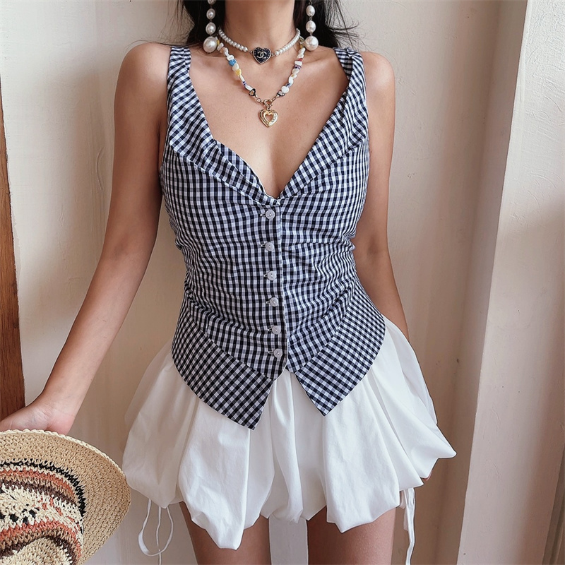 Handmade Deep V Checkered Slim-Fit Sleeveless Vacation Top - 2025 Spring/Summer Australia Style Handmade Deep V Checkered Slim-Fit Sleeveless Vacation Top - 2025 Spring/Summer Australia Style
