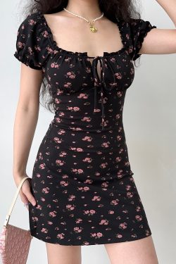 Handmade French Vintage Floral Dress for Women - Hollow-Out Tie-Up Square Neck, Puff Sleeves, Short Skirt, Summer Style