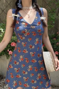 Handmade French Vintage Floral V-Neck Waist-Defining Vacation Vest Dress for Women - Slim Fit, Chic Summer Style