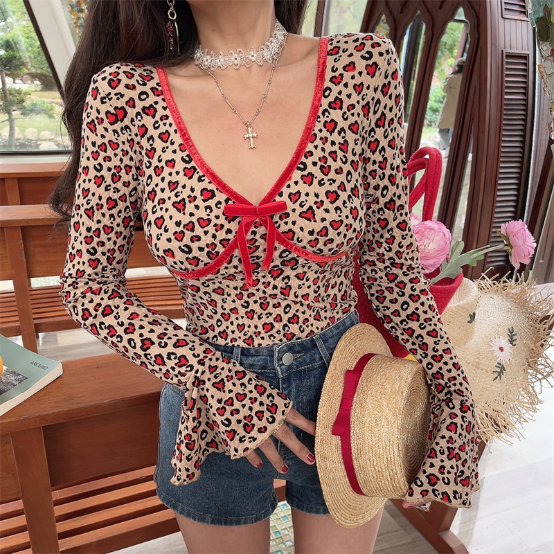 Handmade Leopard Print Long Sleeve V-Neck T-Shirt with Bow Tie and Bell Sleeves - Spicy Girl Vacation Style, 90s American Fashion Handmade Leopard Print Long Sleeve V-Neck T-Shirt with Bow Tie and Bell Sleeves - Spicy Girl Vacation Style, 90s American Fashion
