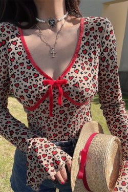 Handmade Leopard Print Long Sleeve V-Neck T-Shirt with Bow Tie and Bell Sleeves - Spicy Girl Vacation Style, 90s American Fashion