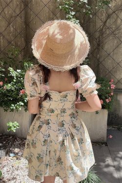 Handmade Spring Summer French Square Neck Lace Trim Puff Sleeve Court Waist Dress for Vacation - Chic Floral Style