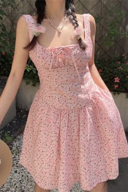 Handmade Vintage Floral Camisole Dress with Pocket - Sweet Pink Square Neck Drawstring Vacation Style, Perfect for Summer Outings
