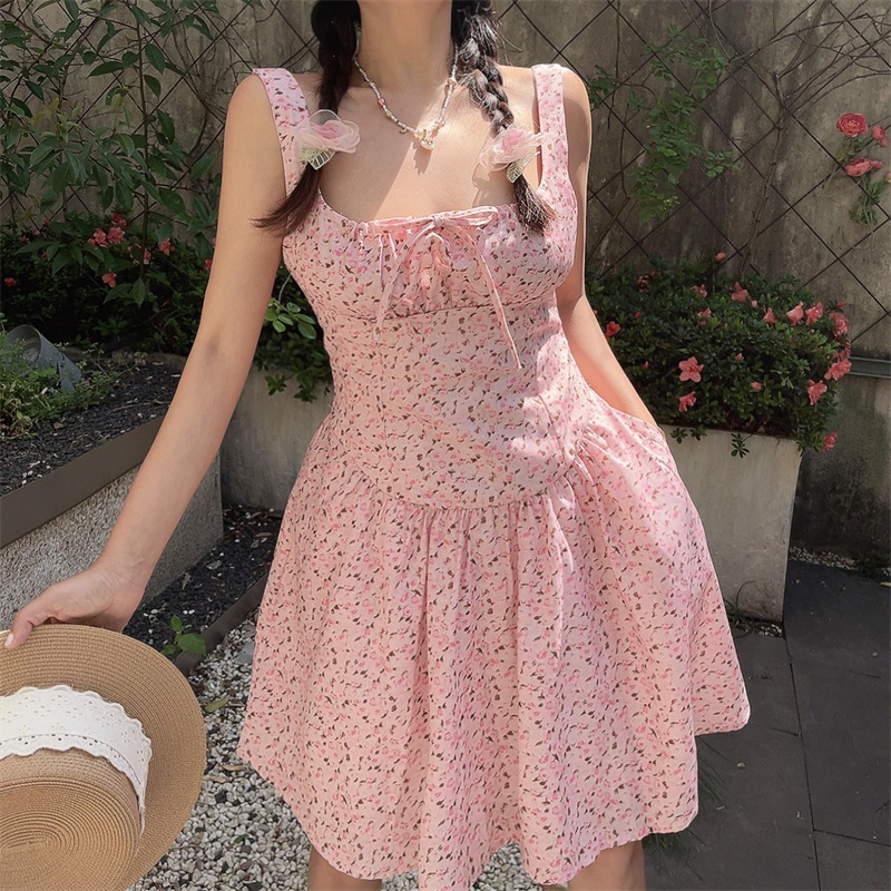 Handmade Vintage Floral Camisole Dress with Pocket - Sweet Pink Square Neck Drawstring Vacation Style, Perfect for Summer Outings Handmade Vintage Floral Camisole Dress with Pocket - Sweet Pink Square Neck Drawstring Vacation Style, Perfect for Summer Outings