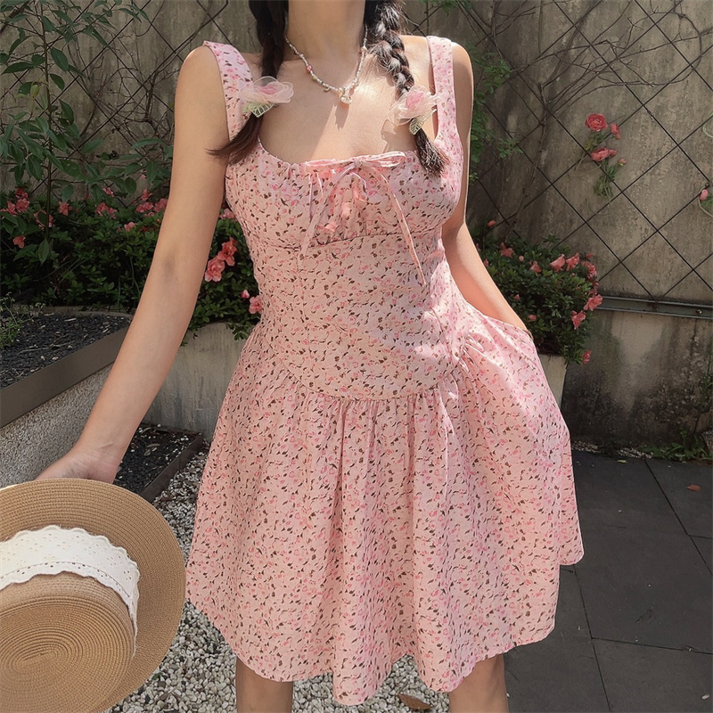 Handmade Vintage Floral Camisole Dress with Pocket - Sweet Pink Square Neck Drawstring Vacation Style, Perfect for Summer Outings Handmade Vintage Floral Camisole Dress with Pocket - Sweet Pink Square Neck Drawstring Vacation Style, Perfect for Summer Outings
