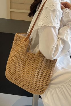 Handmade Woven Straw Bag for Women - Large Capacity Beach Tote, Stylish Shoulder Bag for Vacation & Commuting 2025